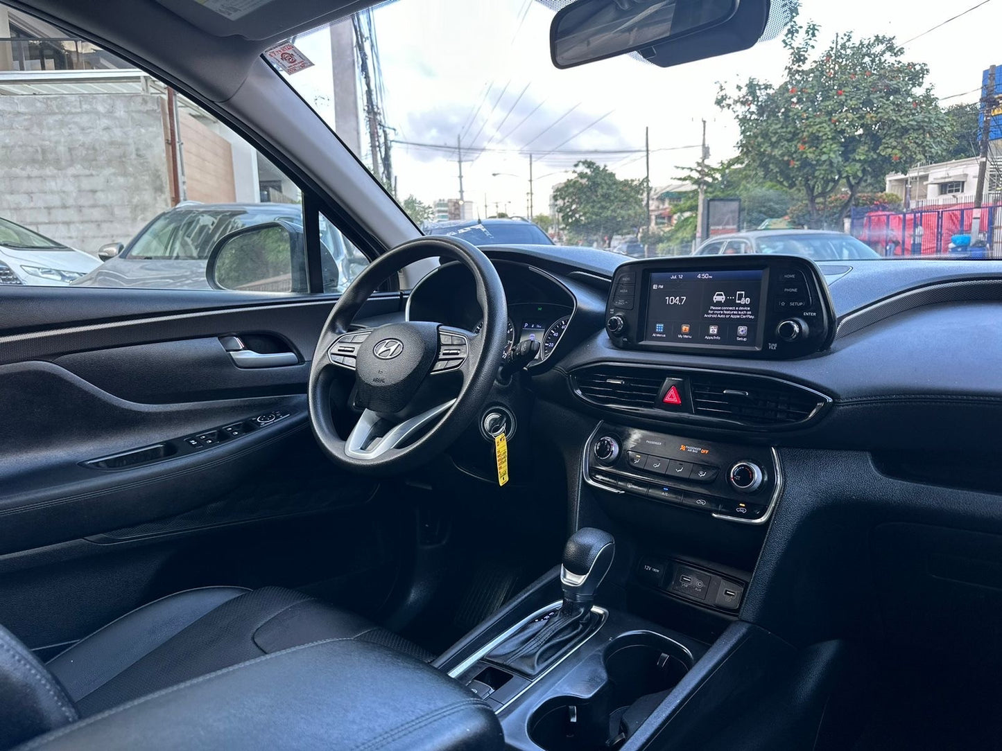 Renta de Hyundai Santa Fe 2020