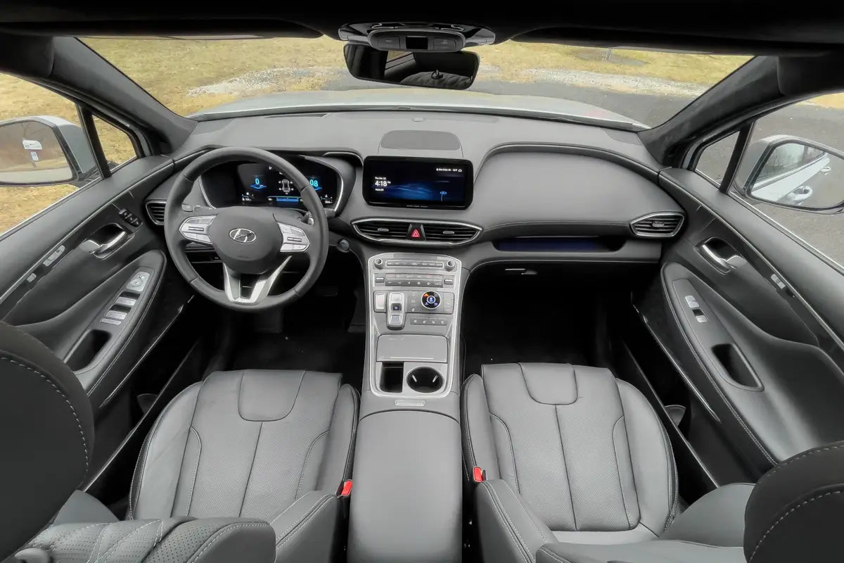Renta de hyundai santa Fe 2023